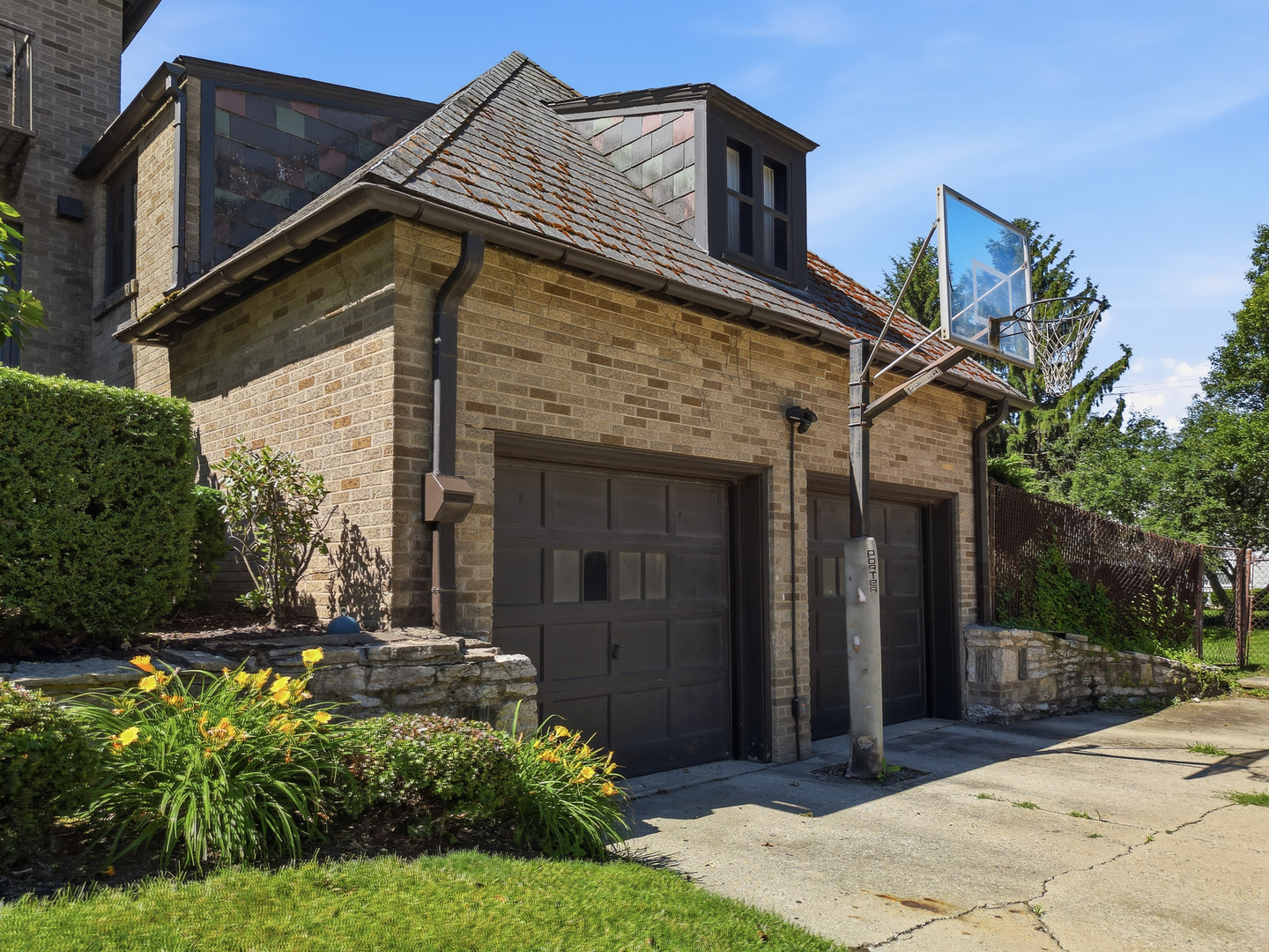 1507 Locust Street Sterling, IL 61081 - Photo 15 of 72