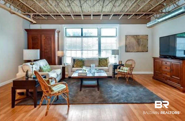 308 St Louis Street, Unit 110 Mobile, AL 36602 - Photo 2 of 19
