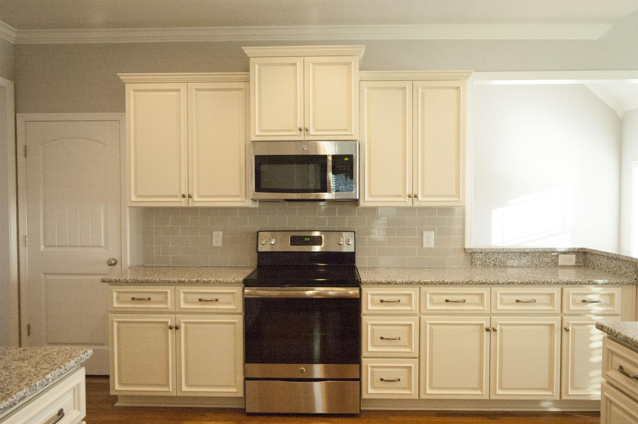 8026 Ragusa Circle Spring Hill, TN 37174 - Photo 4 of 23 Gallery Image 4