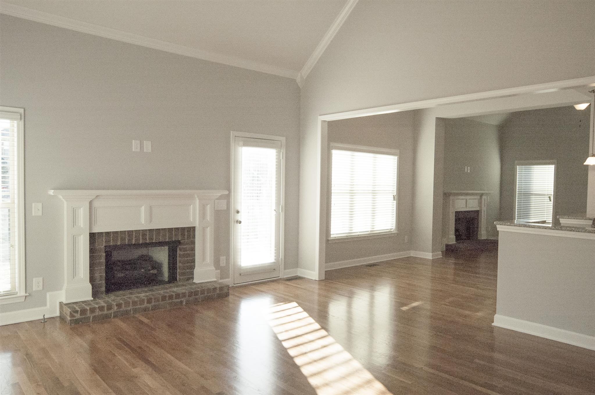 8026 Ragusa Circle Spring Hill, TN 37174 - Photo 7 of 23 Gallery Image 7