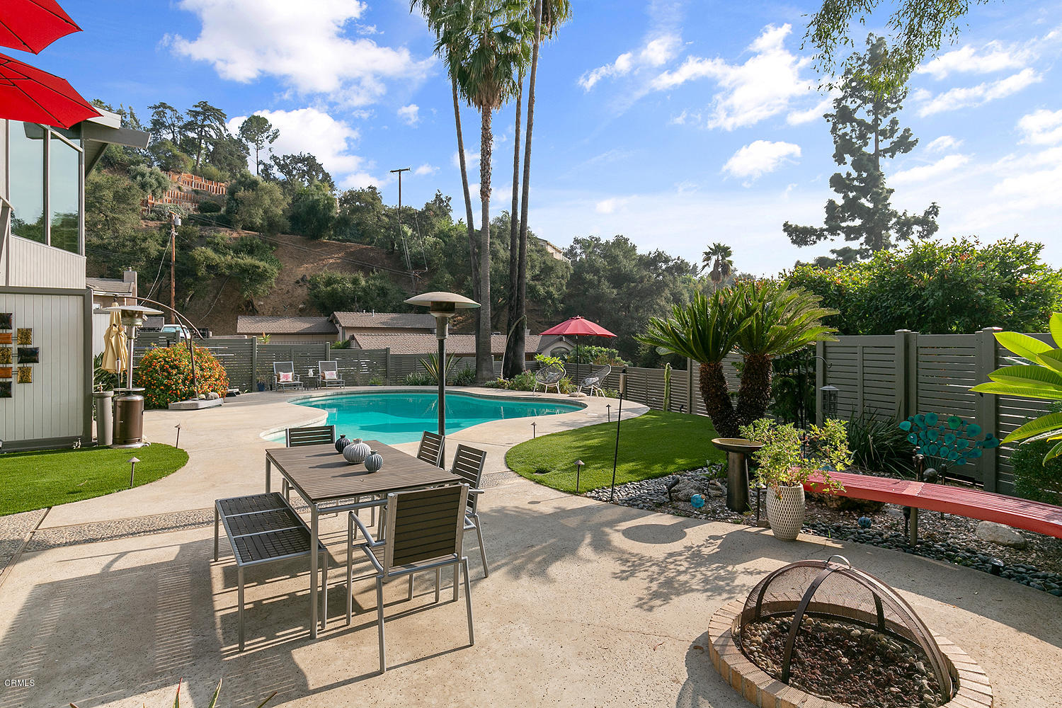 2044 Cricklewood Path Pasadena, CA 91107 - Photo 25 of 32 a garden view with a seating space