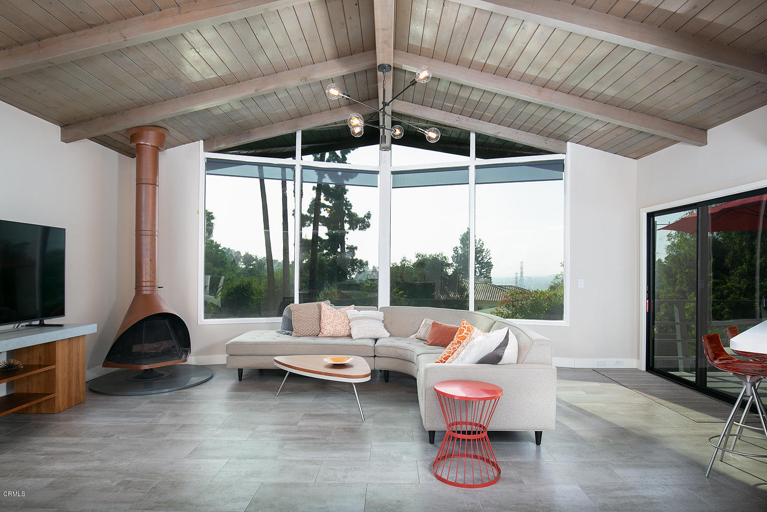 2044 Cricklewood Path Pasadena, CA 91107 - Photo 10 of 32 a outdoor space with furniture a flat screen tv