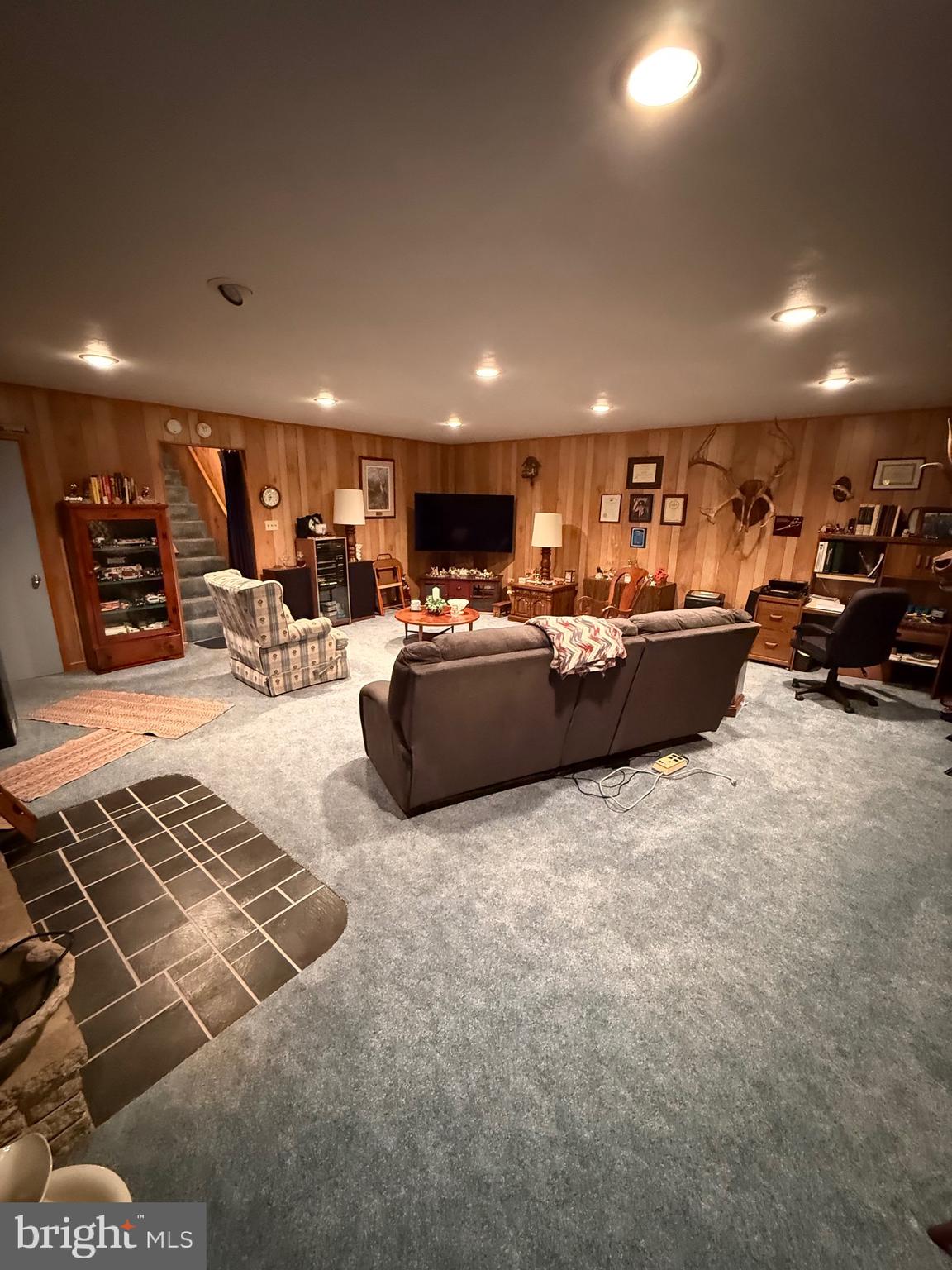 770 Forest Road Chambersburg, PA 17202 - Photo 11 of 27 a view of a living room and kitchen