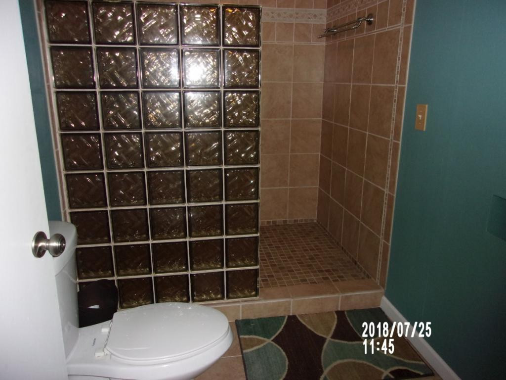 852 Gray Station Road Gray, TN 37615 - Photo 9 of 15 MASTER BATH