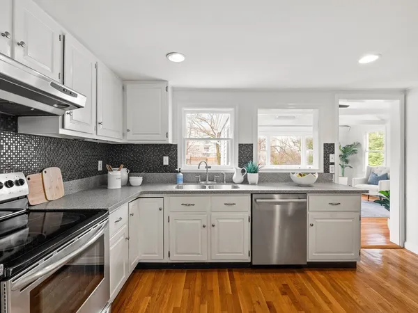 $1,025,000 | 84 Curtis Street, Reading, MA 01867