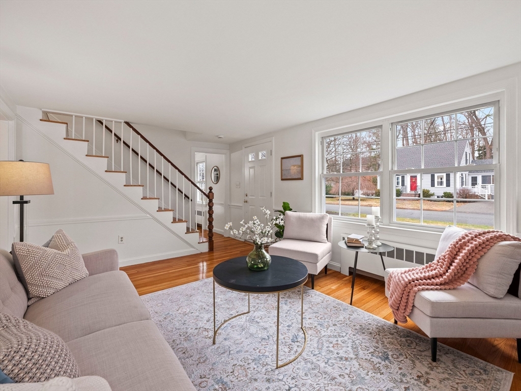 84 Curtis Street Reading, MA 01867 - Photo 6 of 34