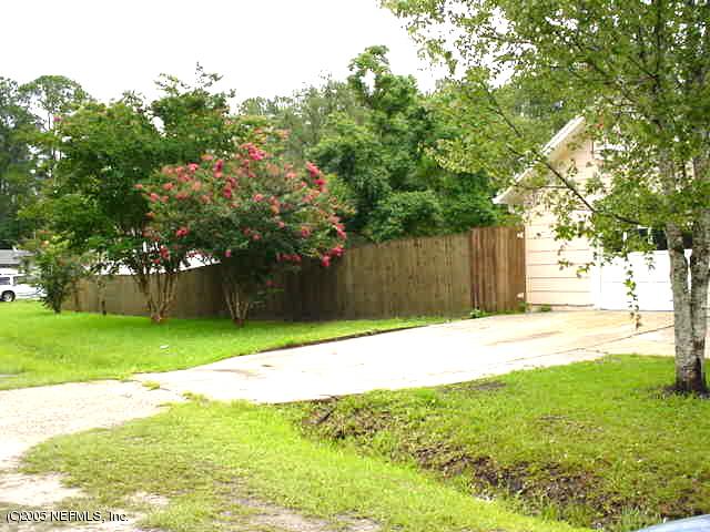 2099 Cornell Road Middleburg, FL 32068 - Photo 2 of 10 Side View