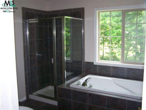 8075 Morrow Road Algonac, MI 48001 - Photo 6 of 12 467294-5.JPG
