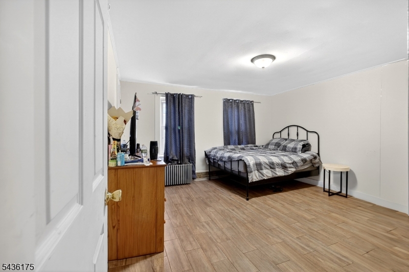 527 Valley Street, Unit 2 Orange, NJ 07050 - Photo 34 of 38