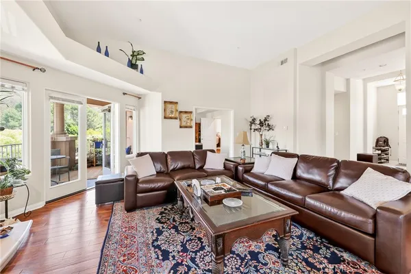 $1,550,000 | 30 Plaza Caloroso, San Juan Capistrano, CA 92675