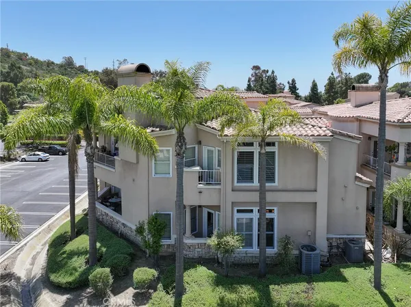 $1,550,000 | 30 Plaza Caloroso, San Juan Capistrano, CA 92675