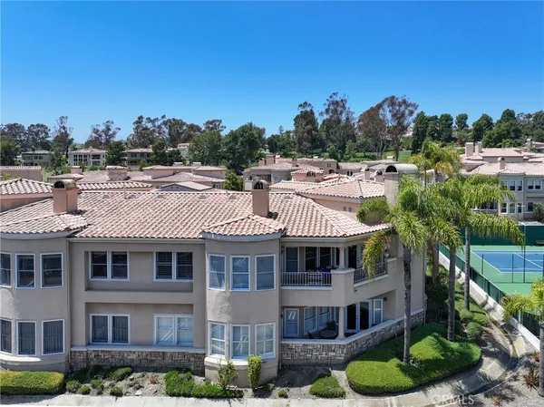 $1,550,000 | 30 Plaza Caloroso, San Juan Capistrano, CA 92675