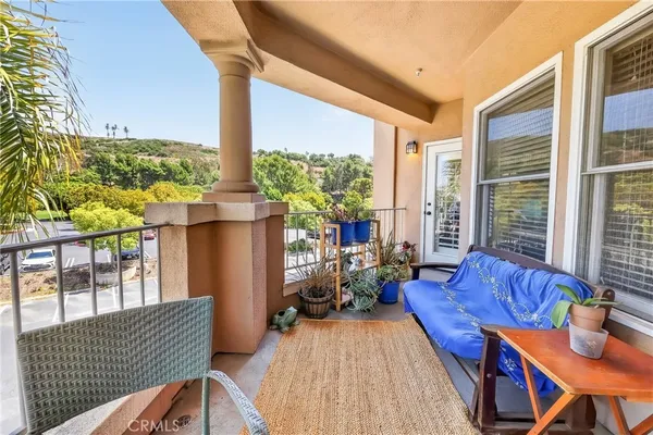$1,550,000 | 30 Plaza Caloroso, San Juan Capistrano, CA 92675