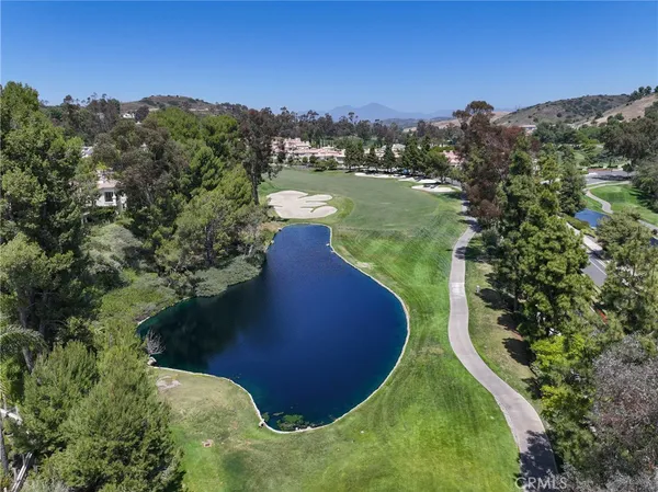 $1,550,000 | 30 Plaza Caloroso, San Juan Capistrano, CA 92675