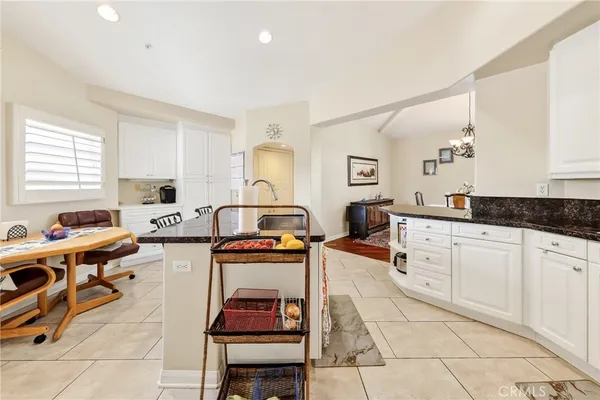 $1,550,000 | 30 Plaza Caloroso, San Juan Capistrano, CA 92675