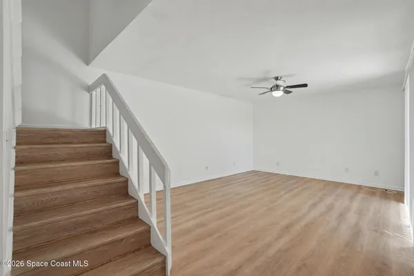 $1,650 | 3915 Vista Oaks Circle Northeast, Palm Bay, FL 32905