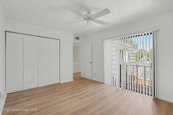 $1,650 | 3915 Vista Oaks Circle Northeast, Palm Bay, FL 32905