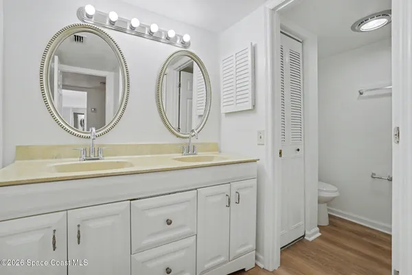 $1,650 | 3915 Vista Oaks Circle Northeast, Palm Bay, FL 32905