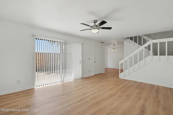 $1,650 | 3915 Vista Oaks Circle Northeast, Palm Bay, FL 32905