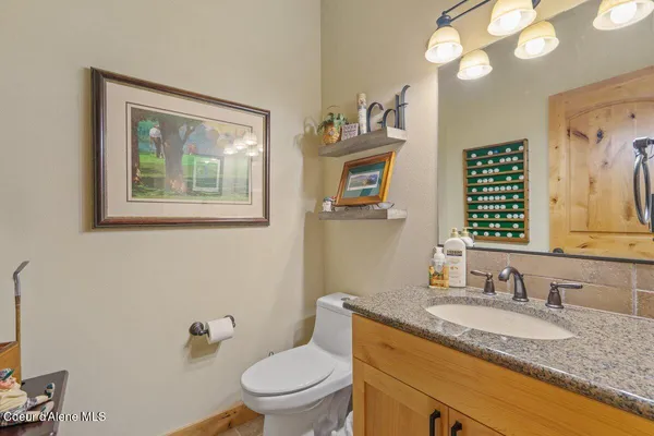 $659,000 | 74 Bellflower Court, Blanchard, ID 83804