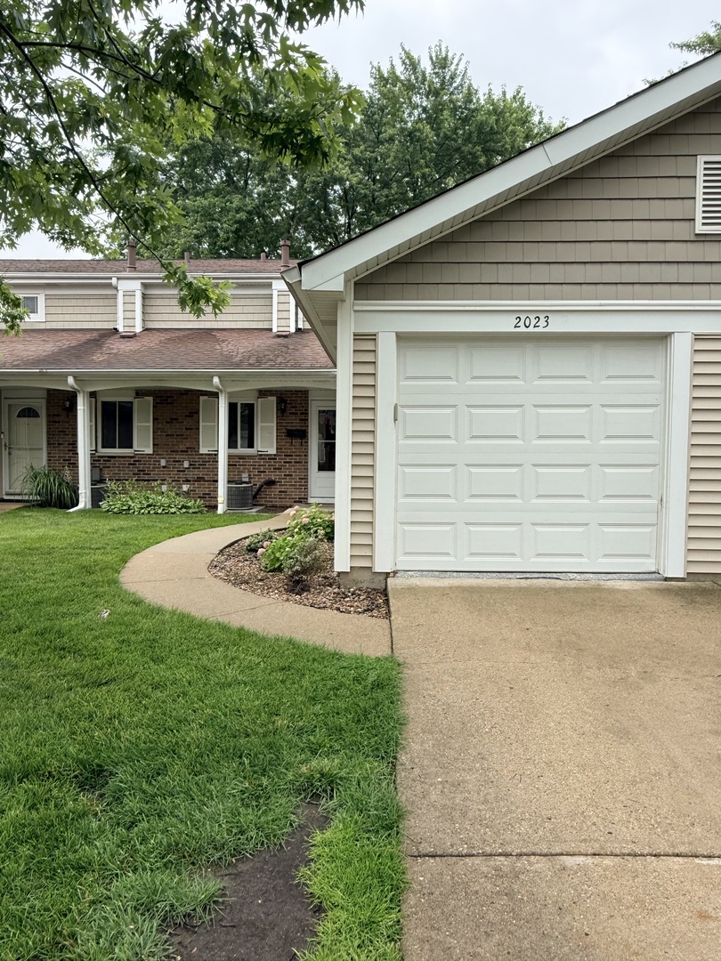 2023 Raleigh Place Hoffman Estates, IL 60169 - Photo 6 of 6