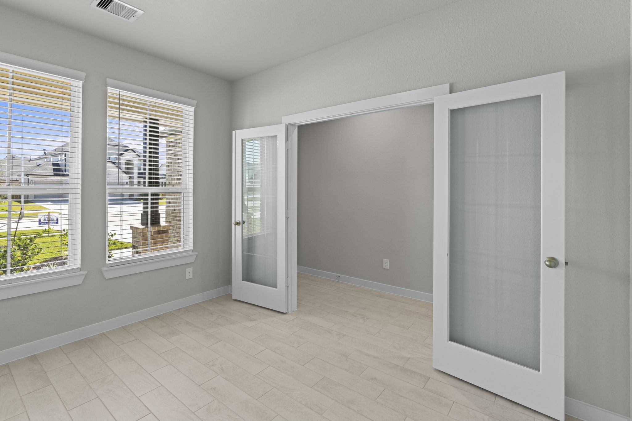 3102 Boulder Ridge Drive Rosenberg, TX 77471 - Photo 17 of 47 a view of an empty room with a window