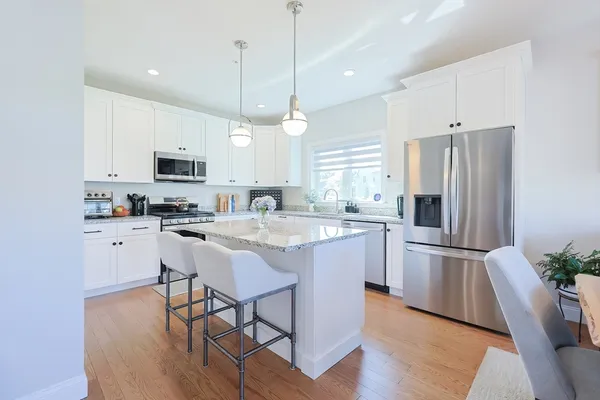 $689,900 | 7 Palmetto Drive, Unit 7, Bellingham, MA 02019