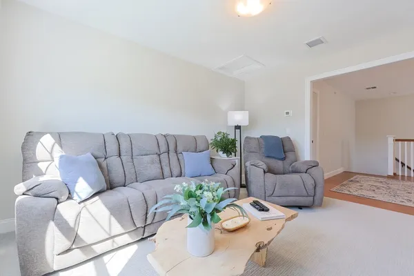$689,900 | 7 Palmetto Drive, Unit 7, Bellingham, MA 02019
