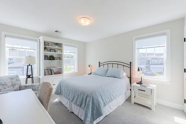 $689,900 | 7 Palmetto Drive, Unit 7, Bellingham, MA 02019