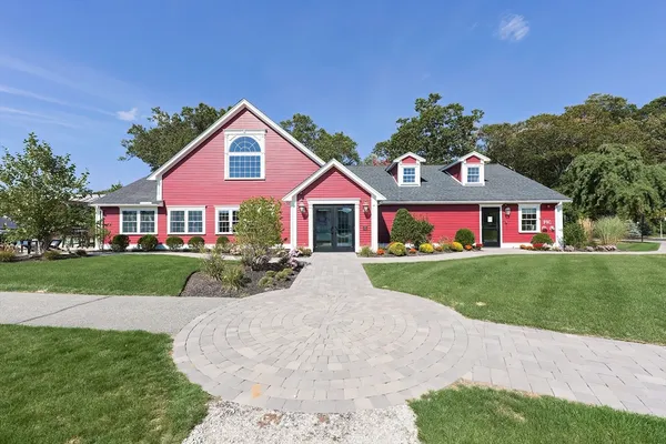 $689,900 | 7 Palmetto Drive, Unit 7, Bellingham, MA 02019