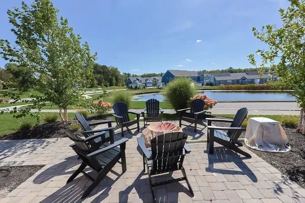 $689,900 | 7 Palmetto Drive, Unit 7, Bellingham, MA 02019