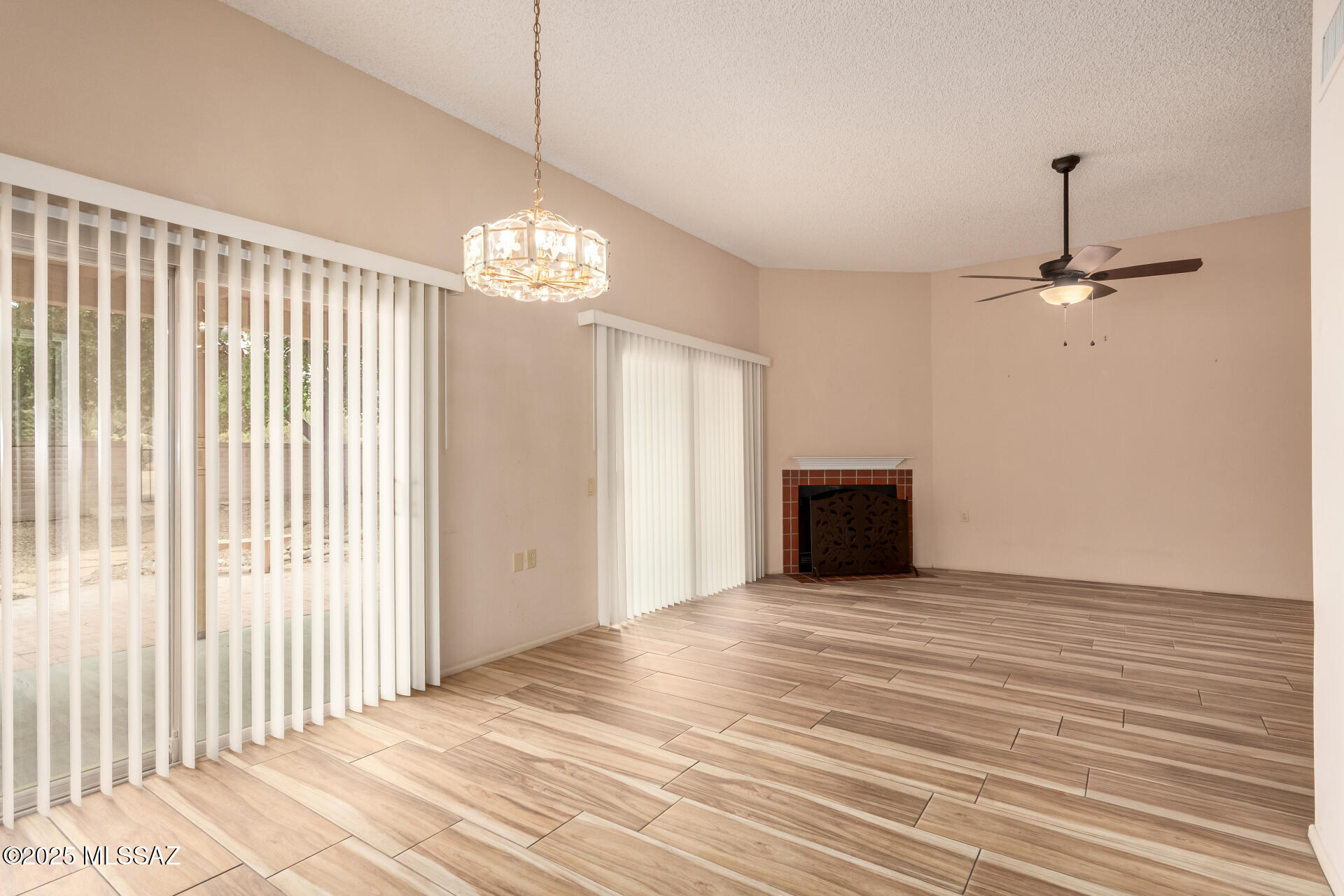 731 West Rio Moctezuma Green Valley, AZ 85614 - Photo 8 of 26 Gallery Image 8