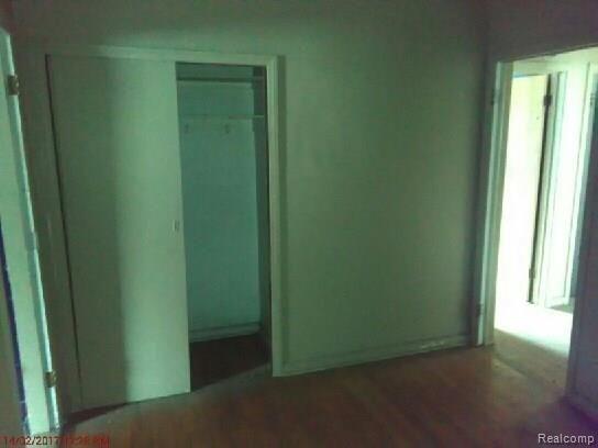 20621 Moross Road Detroit, MI 48224 - Photo 15 of 23 1487093970349.jpg