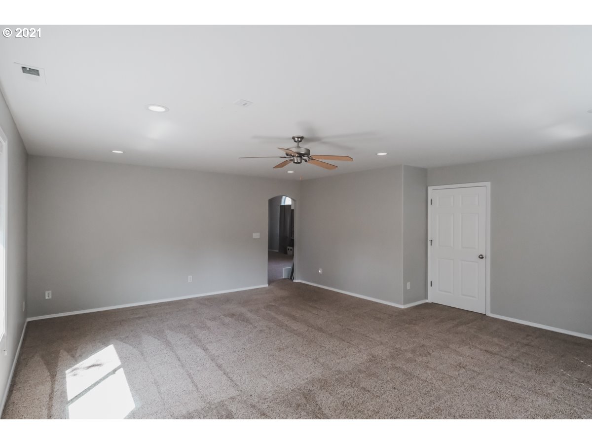 4569 Woods Road Northeast Albany, OR 97321 - Photo 30 of 32 Gallery Image 30