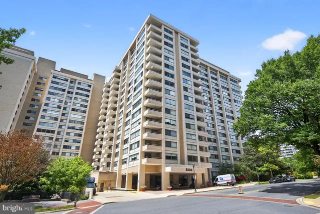 $430,000 | 5500 Friendship Boulevard, Unit 1422N, Chevy Chase, MD 20815