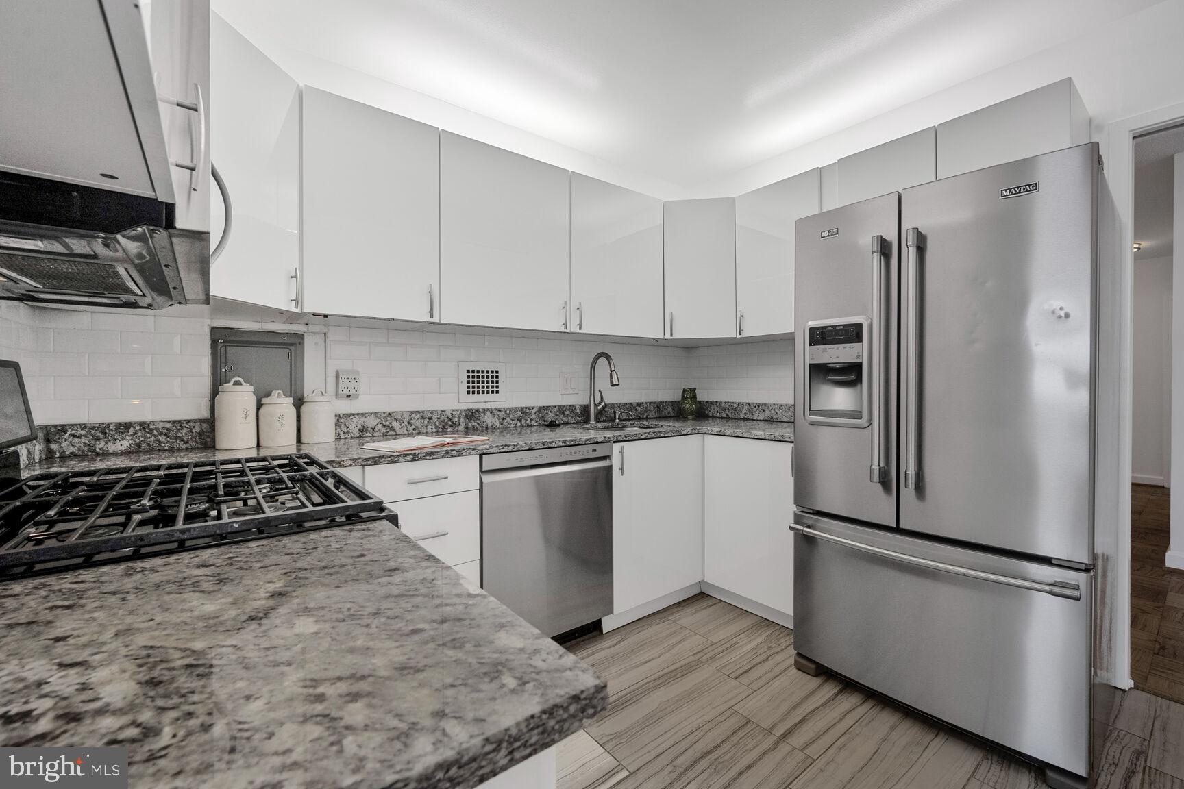 5500 Friendship Boulevard, Unit 1422N Chevy Chase, MD 20815 - Photo 14 of 30