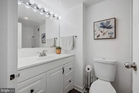 $430,000 | 5500 Friendship Boulevard, Unit 1422N, Chevy Chase, MD 20815