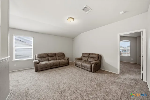 $295,000 | 6301 Dorothy Muree Drive, Temple, TX 76502