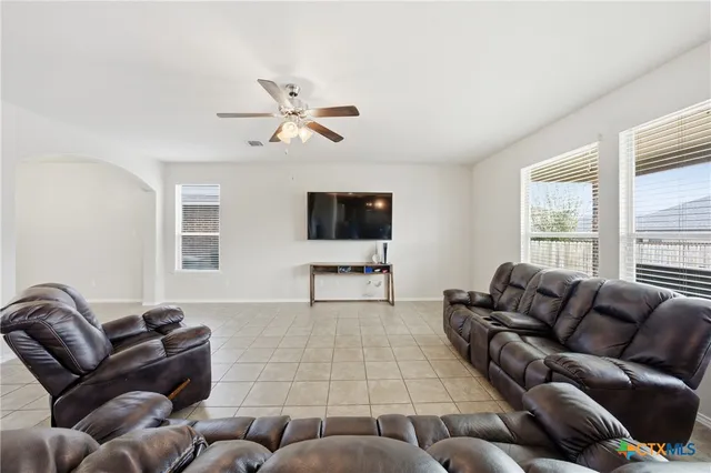 $295,000 | 6301 Dorothy Muree Drive, Temple, TX 76502