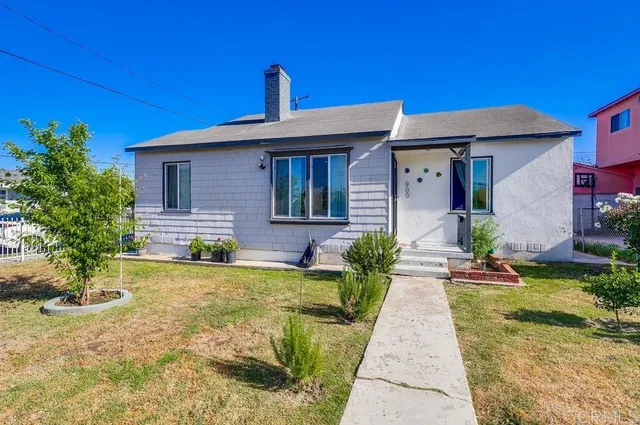 $629,500 | 900 West Brazil Street, Compton, CA 90220