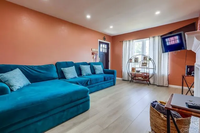 $629,500 | 900 West Brazil Street, Compton, CA 90220