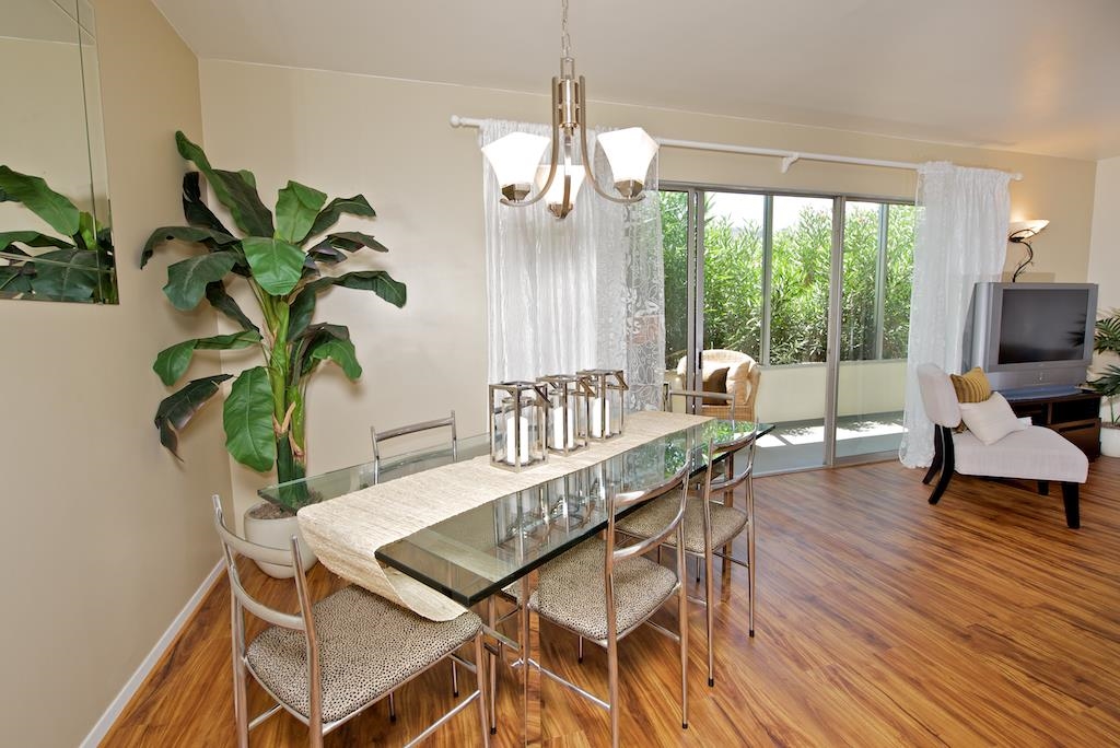 2352 Torrey Pines Road, Unit 2 La Jolla, CA 92037 - Photo 6 of 19 Gallery Image 6