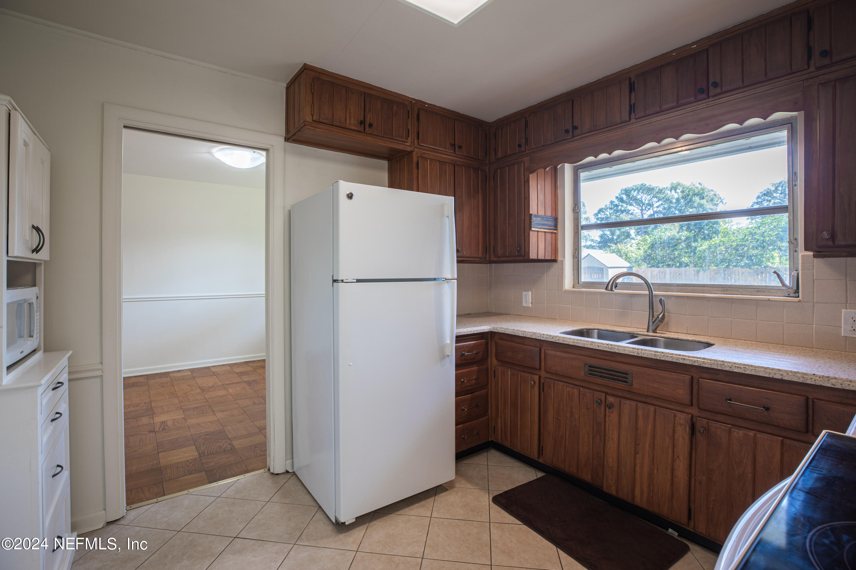823 Monte Carlo Road Jacksonville, FL 32216 - Photo 12 of 28 MonteCarlo_MKTPHT-20