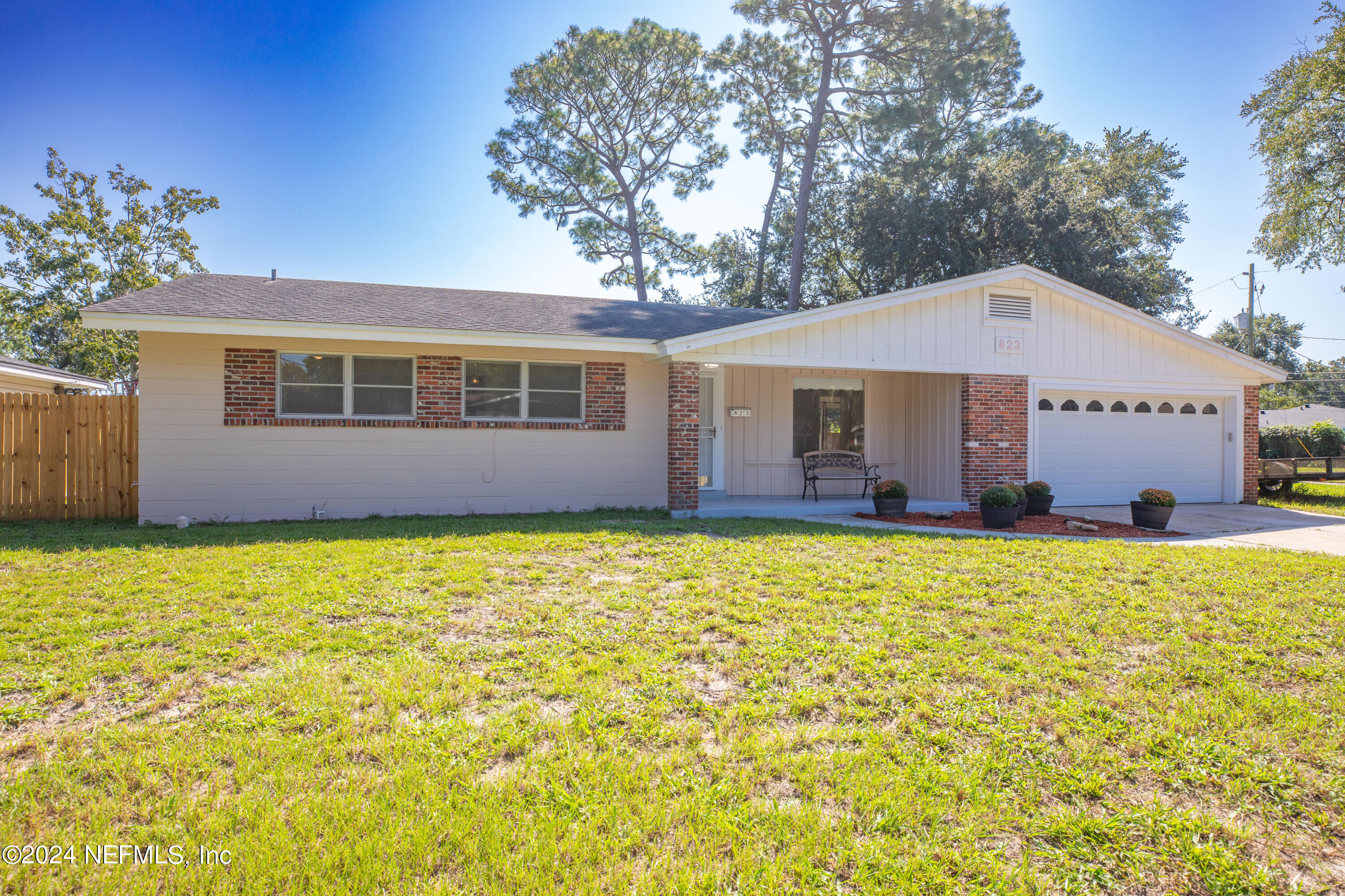 823 Monte Carlo Road Jacksonville, FL 32216 - Photo 2 of 28 MonteCarlo_MKTPHT-9