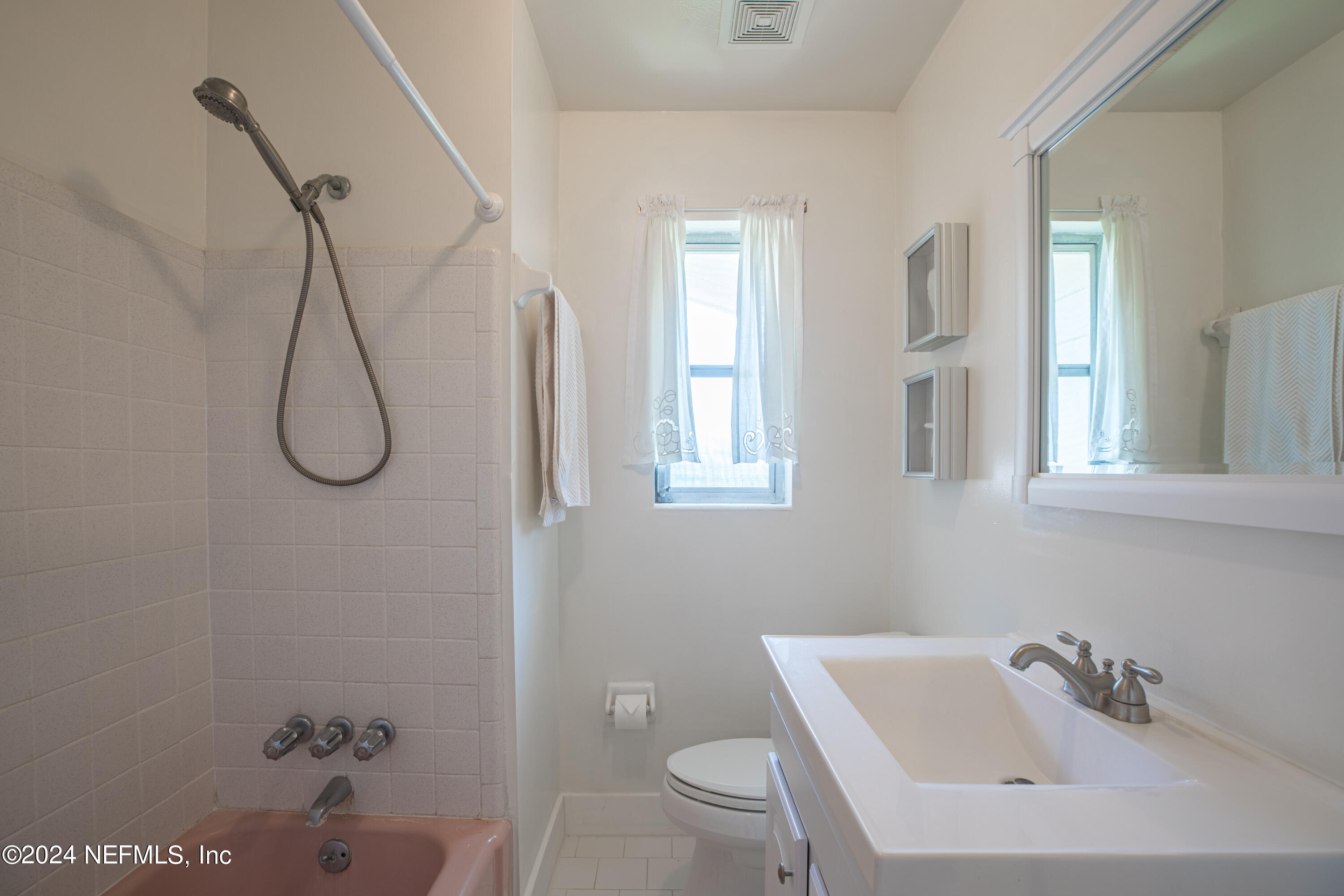 823 Monte Carlo Road Jacksonville, FL 32216 - Photo 21 of 28 MonteCarlo_MKTPHT-34