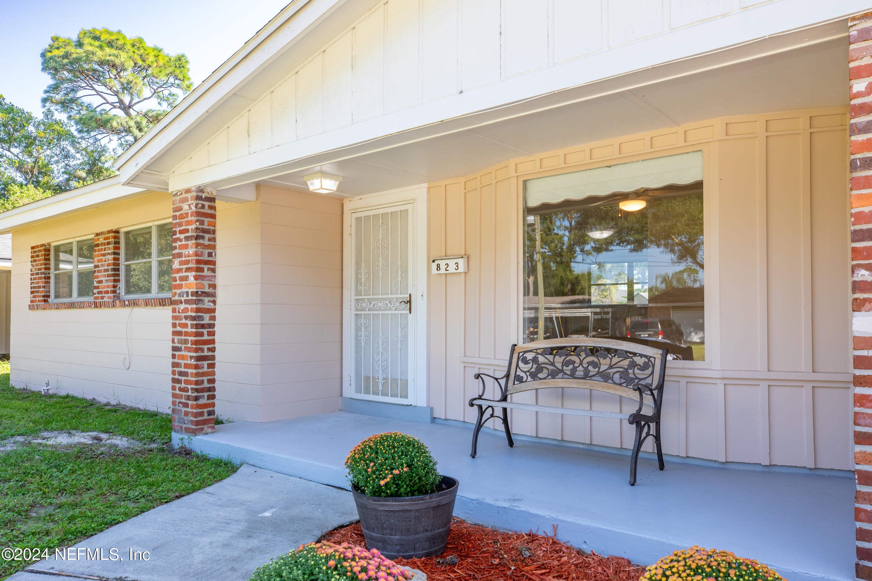 823 Monte Carlo Road Jacksonville, FL 32216 - Photo 3 of 28 MonteCarlo_MKTPHT-10