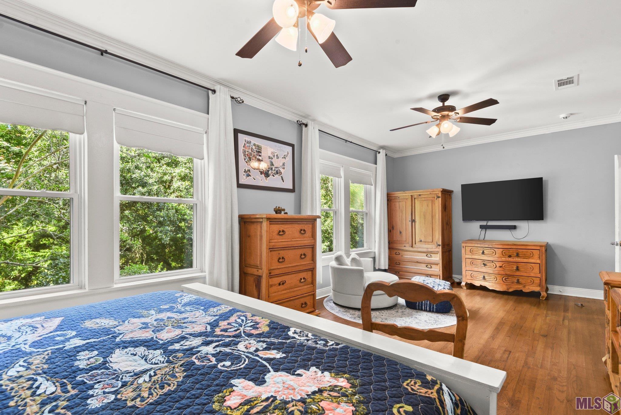 8218 Highland Road Baton Rouge, LA 70808 - Photo 23 of 34 Primary Suite