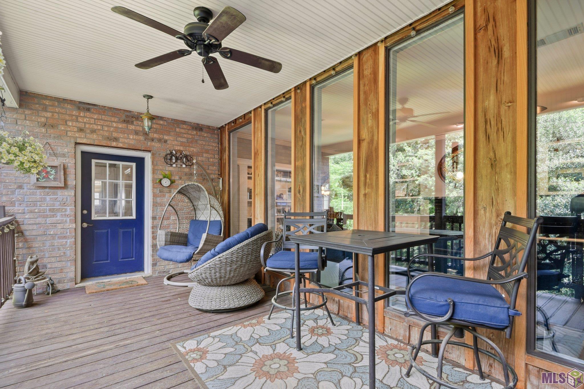 8218 Highland Road Baton Rouge, LA 70808 - Photo 28 of 34 Large Deck