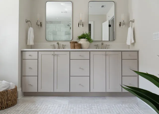 $8,000 | 4489 Central Avenue, Western Springs, IL 60558