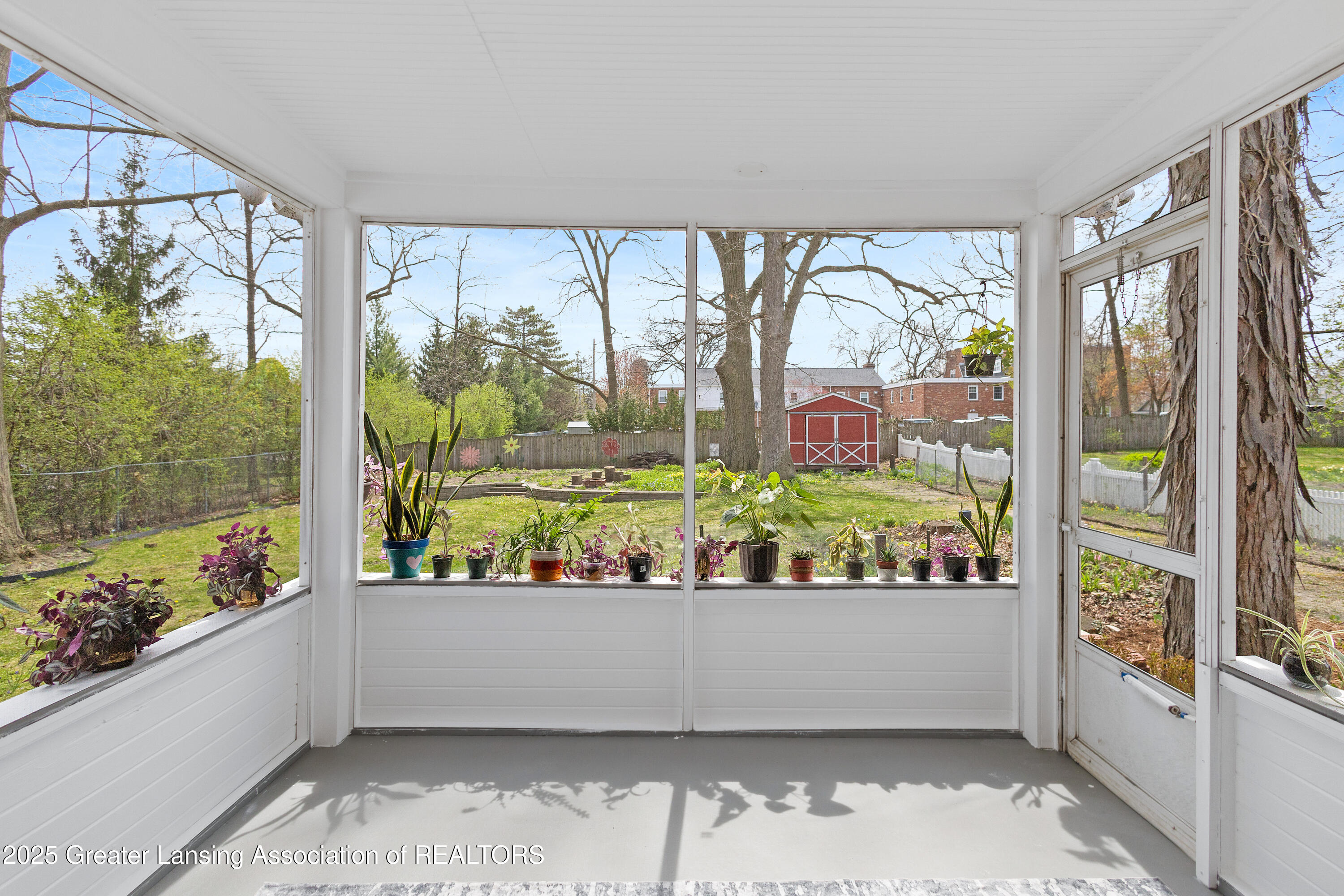 254 Ridge Road East Lansing, MI 48823 - Photo 23 of 83 RIDGE 2-2